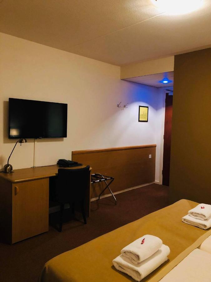 Hotel - Restaurant - Cafe- Geertien Блоксел Екстериор снимка