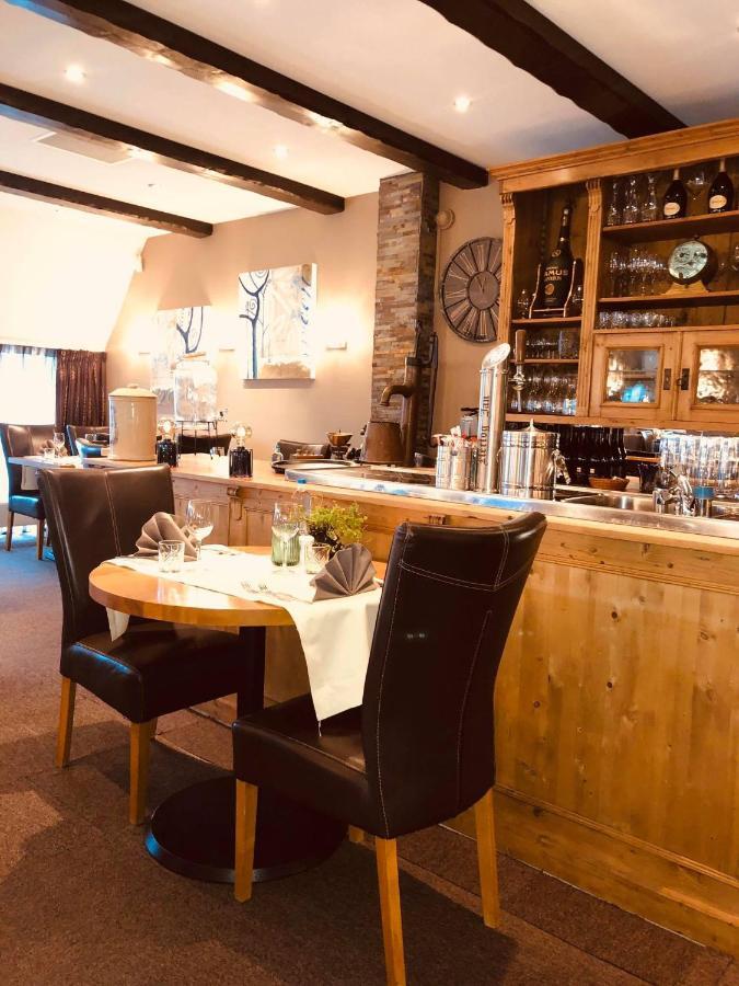 Hotel - Restaurant - Cafe- Geertien Блоксел Екстериор снимка