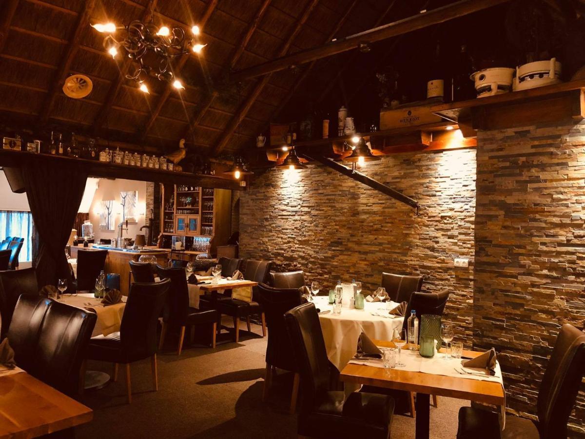 Hotel - Restaurant - Cafe- Geertien Блоксел Екстериор снимка